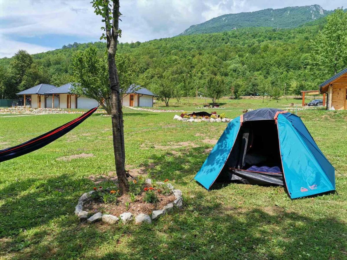 Outdoor Resort Tarasport فوتشا المظهر الخارجي الصورة