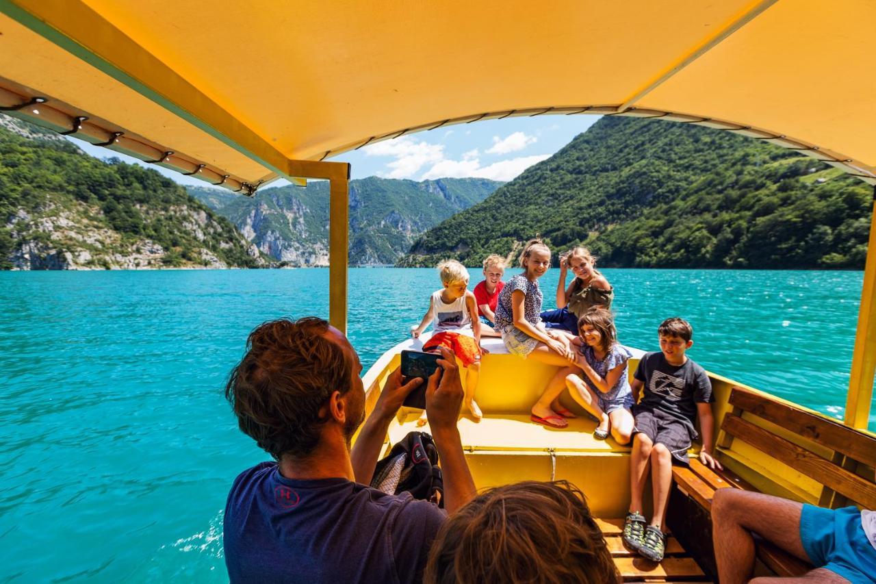 Outdoor Resort Tarasport فوتشا المظهر الخارجي الصورة